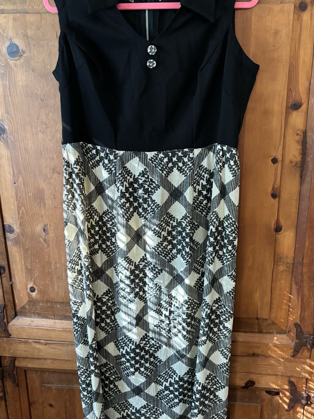 Vintage 60s Black and white Lurex Patterned Sleeveless Dress